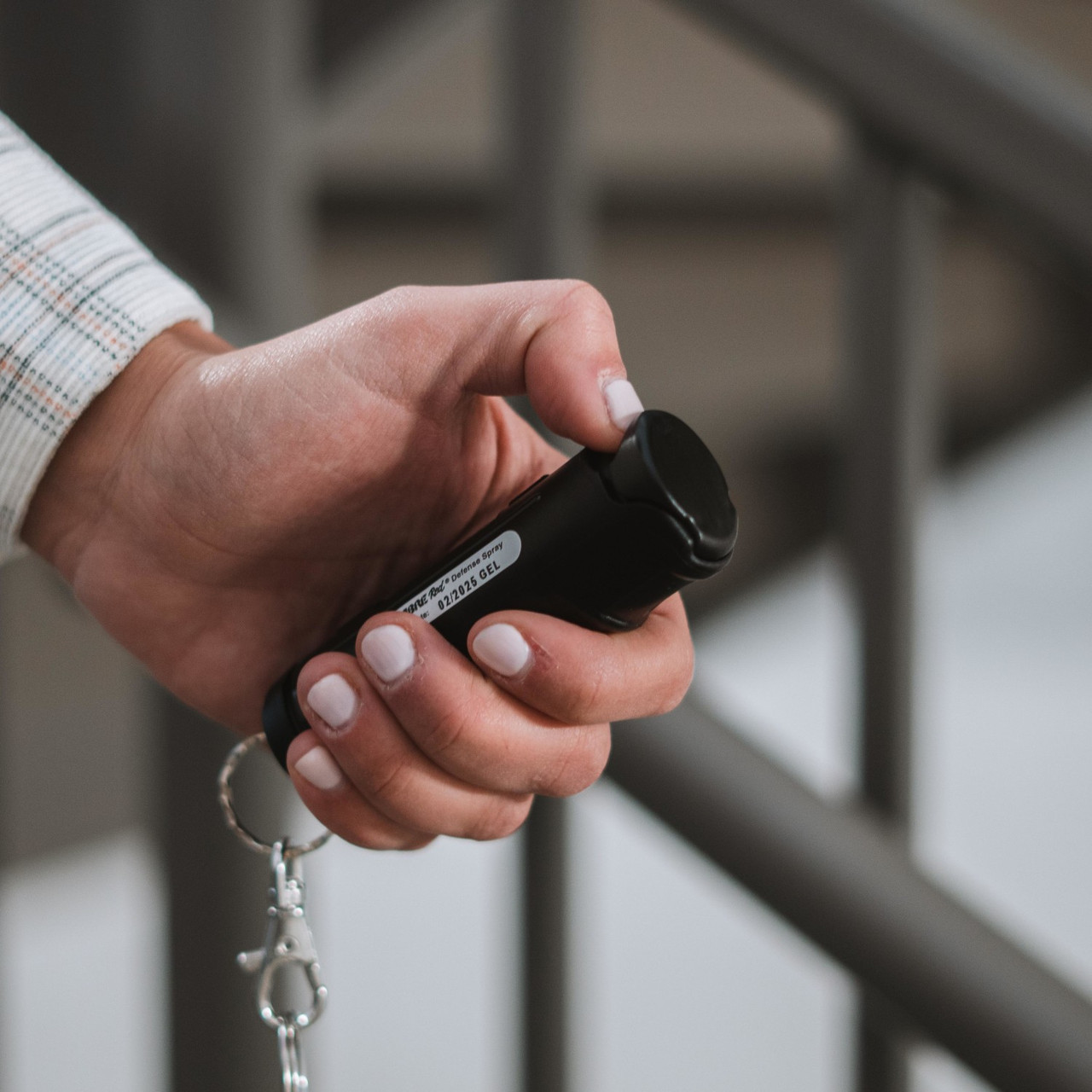 Pepper Gel with Fast Flip Top Safety with Snap-Clip Keychain and Practice Spray - Image 3