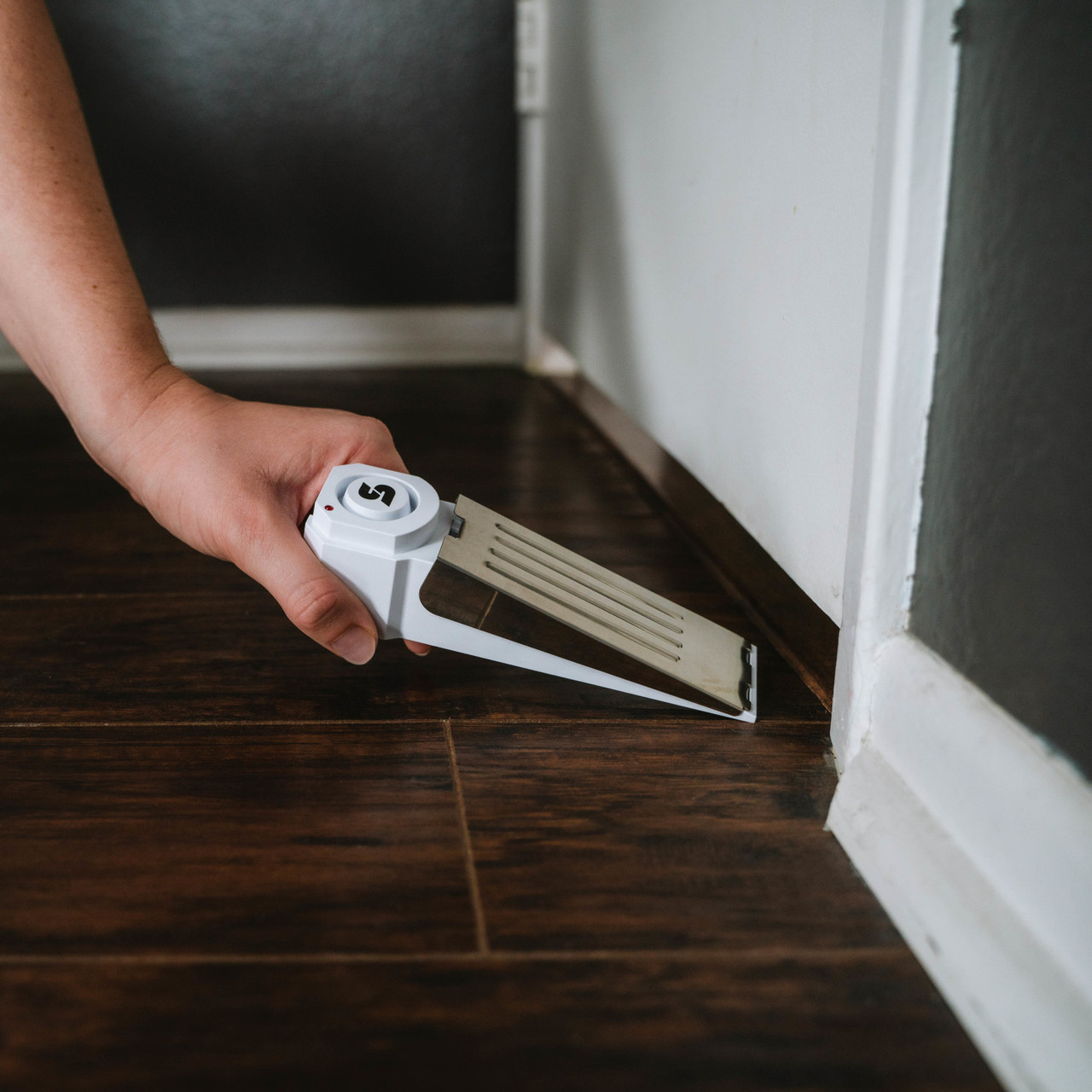 Wedge Door Stop Alarm - Image 4